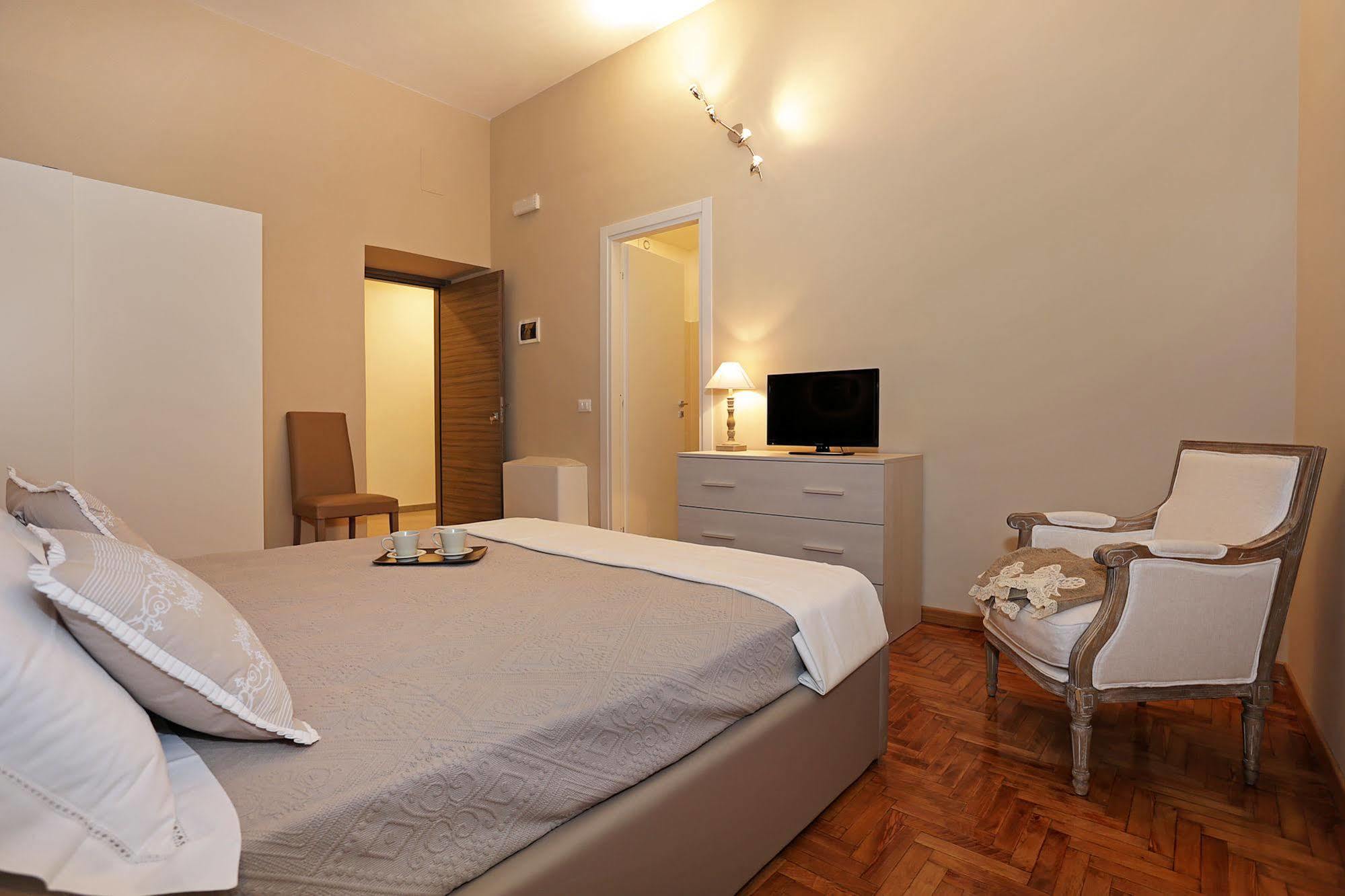 San Vito Suites Roma Exterior foto